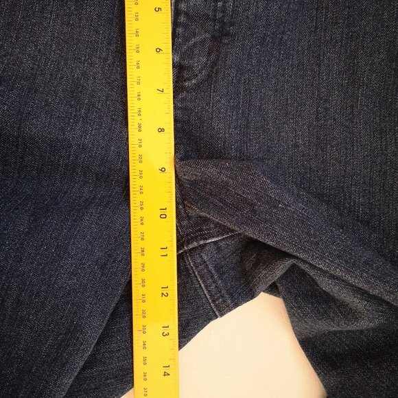 George Plus Ladies Size 18W Dark Wash Blue Jean Capri's - Picture 9 of 10